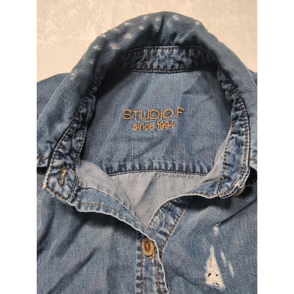 Studio F Women Button Down Long sleeve Shirt Jean Type Ripped Distressed - Picture 9 of 16